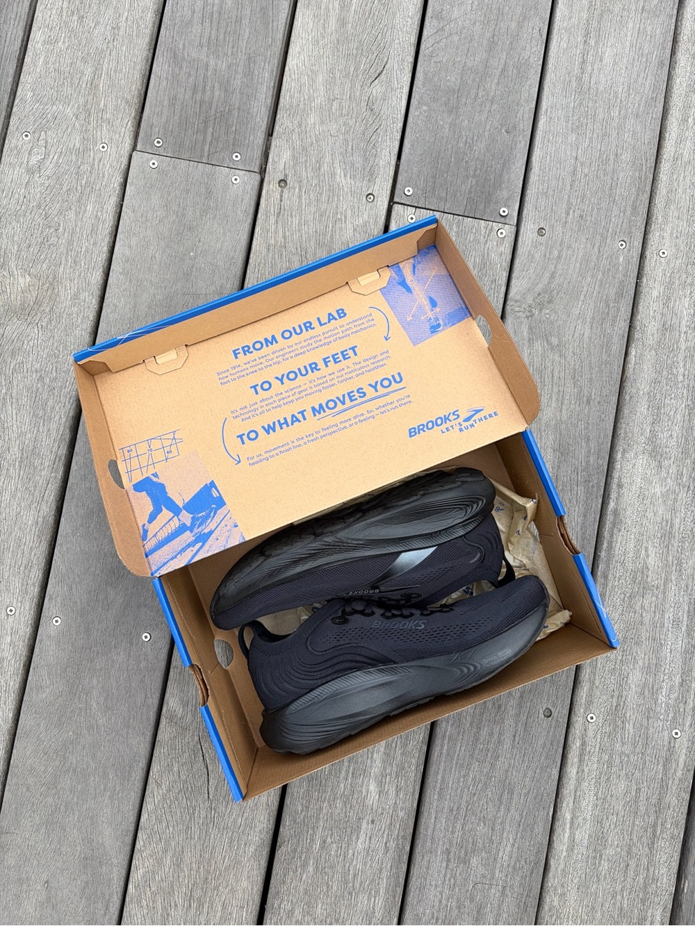 Brooks Men's Adrenaline GTS 25 Running Shoes - Black/Black, 10 - Picture 4 of 7